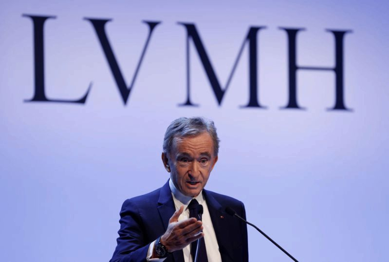 ACCORD DE PARTENARIAT ENTRE LES HOLDINGS DES FAMILLES ARNAULT ET LAGARDÈRE