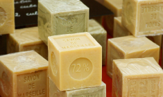 Le véritable savon de Marseille est très peu présent dans les rayons français. (illustration) (Pixabay / jackmac34)
