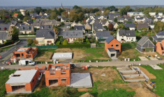 Le taux d'usure des crédits immobiliers pourrait être relevé plus souvent.  ( AFP / DAMIEN MEYER )