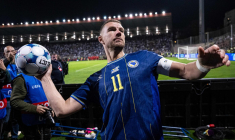 Edin Džeko s’assoit officiellement à la même table que Messi et Ronaldo
