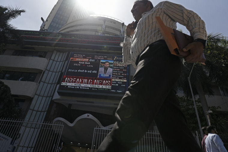 Le si&egrave;ge de la Bourse indienne, &agrave; Bombay. (cr&eacute;dit : Indranil Aditya / NurPhoto via AFP)