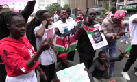 Les Kényans manifestent contre les brutalités policières et le président William Ruto
