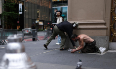 1,1 milliard de personnes vivent dans des bidonvilles ou des habitats informels selon l'agence onusienne. ( AFP / CHARLY TRIBALLEAU )