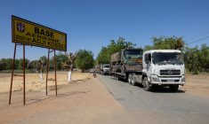Des camions transportant du matériel militaire français à N'djamena, au Tchad, le 29 janvier 2025. ( AFP / JORIS BOLOMEY )
