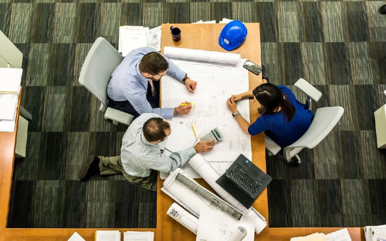 Un architecte peut être condamné pour avoir sous-évalué un chantier (Crédits photo : Pixabay - Malachi Witt )