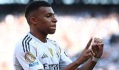 Kylian Mbappé lors du match du Real Madrid contre le Borussia Dortmund en quarts de finale du Mondial des clubs, le 5 juillet 2025 à East Rutherford ( AFP / FRANCK FIFE )
