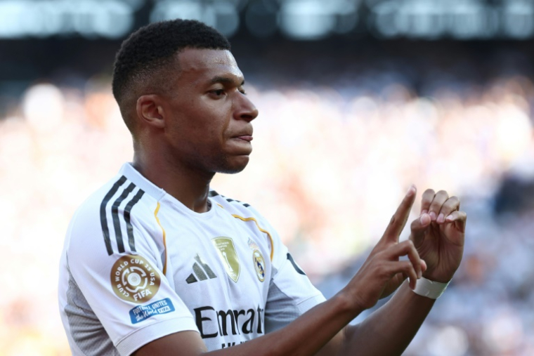 Kylian Mbappé lors du match du Real Madrid contre le Borussia Dortmund en quarts de finale du Mondial des clubs, le 5 juillet 2025 à East Rutherford ( AFP / FRANCK FIFE )