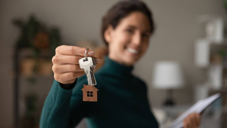 Immobilier locatif, la garantie Visale est plébiscitée-iStock-fizkes