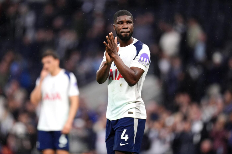 Bientôt une réglementation face à l’augmentation des touches longues dans le foot ?