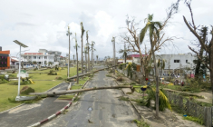 Vue aérienne de la ville malgache de Toamasina, frappée de plein fouet par le cyclone Gezani, le 11 février 2026 ( AFP / Tsiky Sikonina )