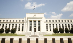 ENQUÊTE: LA FED DEVRAIT RELEVER SES TAUX DE 0,75% EN JUILLET, LA PROBABILITÉ D'UNE RÉCESSION RELEVÉE À 40%