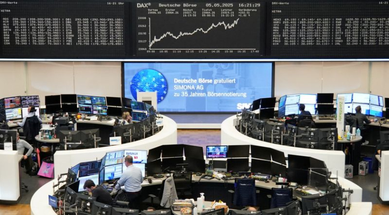 Le graphique de l'indice allemand des prix des actions DAX à la bourse de Francfort
