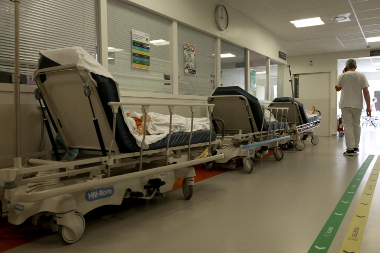La fédération de l'hospitalisation privée considère que l'Etat ne respecte pas ses engagements. ( AFP / ROMAIN PERROCHEAU )