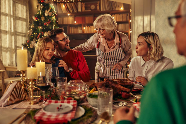 L'inflation ne freinera pas les achats de Noël pour la plupart des Français-iStock-bernardbodo