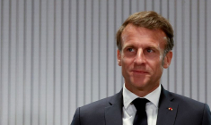 Macron a parlé droits de douane, Moyen-Orient et Ukraine avec Trump, dit l'Elysée