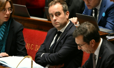 Le Premier ministre Sébastien Lecornu, à l'Assemblée nationale le 3 décembre 2025 lors de la discussion du budget de Sécurité sociale LORS DE LA DISCUSSIONDU BUDGET DE LA S  ( AFP / Bertrand GUAY )