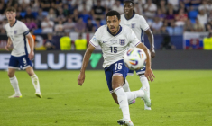 « Le plus grand club de France » : Egan-Riley fait des papouilles à l'OM