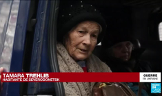 À l'Est de l'Ukraine, le désespoir des Ukrainiens qui fuient le pays