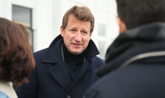 Yannick Jadot à Rungis, le 10 décembre 2022. ( AFP / EMMANUEL DUNAND )