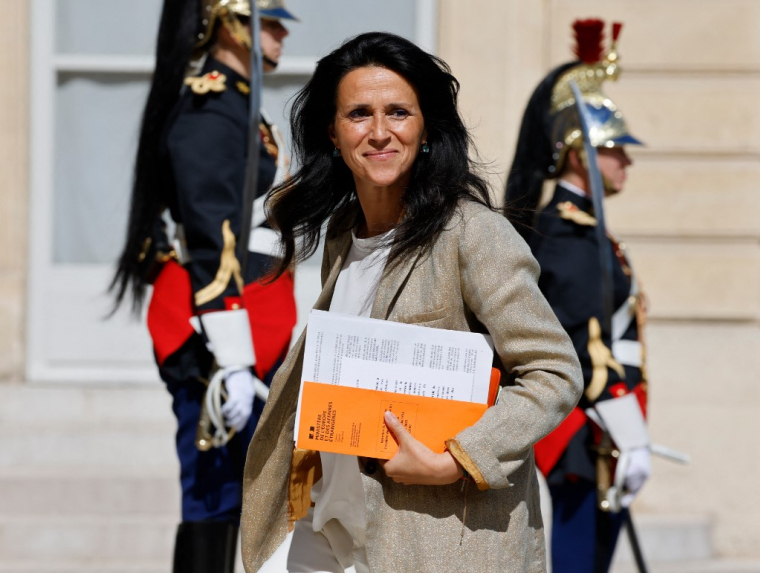 Chrysoula Zcharopoulou à Paris, le 10 juin 2022. ( AFP / LUDOVIC MARIN )