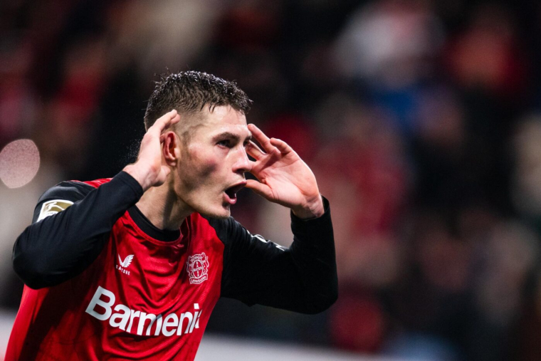 Schick claque un quadruplé avec Leverusen