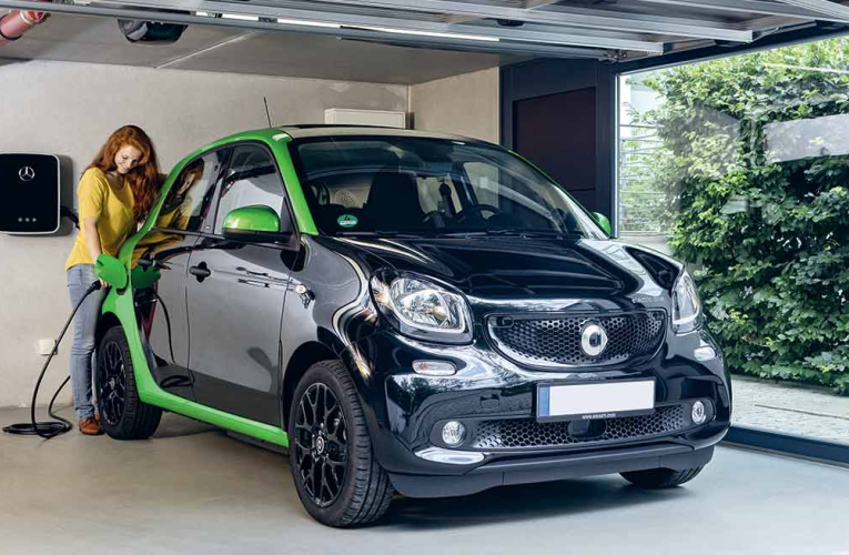 Profitez-en des aides de l'État pour acquérir une voiture «propre» avant qu’elles ne soient de nouveau revus à la baisse. (© Daimler)