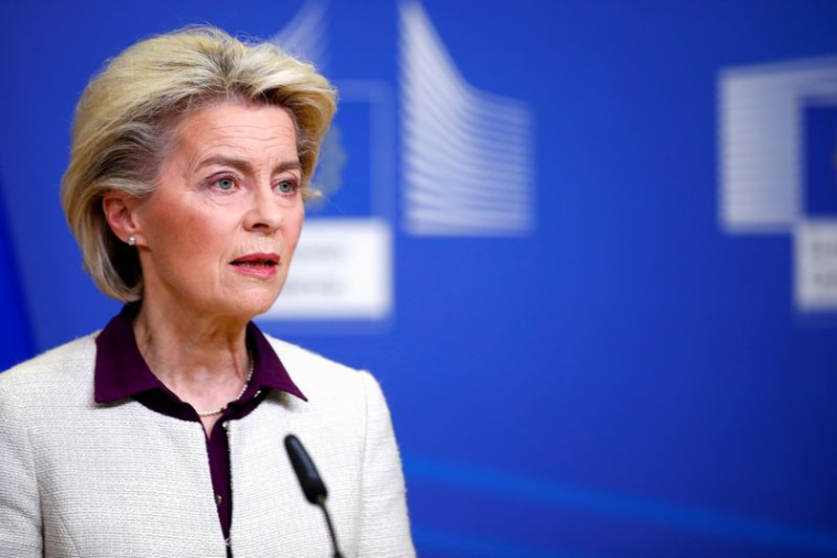 CORONAVIRUS: LES VOLS VERS DES PAYS TOUCHÉS PAR LE NOUVEAU VARIANT DOIVENT ÊTRE SUSPENDUS, DIT VON DER LEYEN