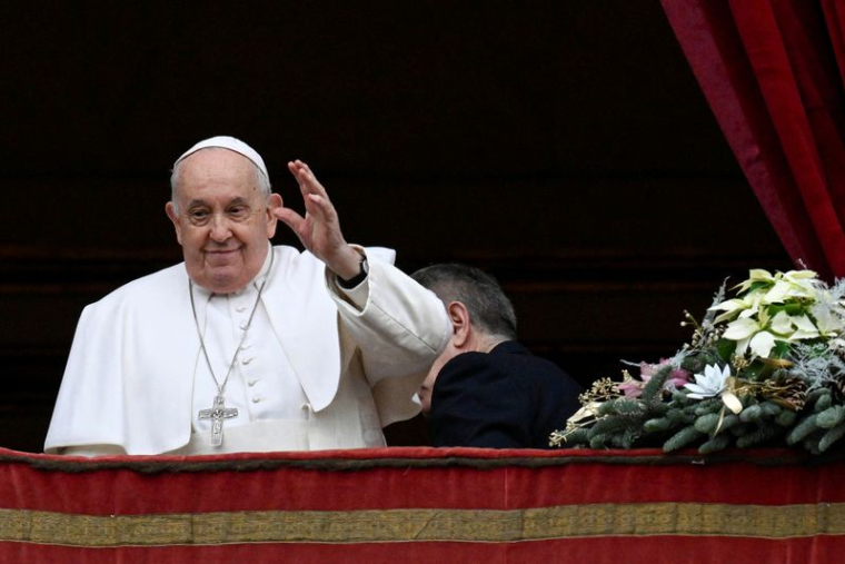 Le pape François prononce son traditionnel message Urbi et Orbi de Noël