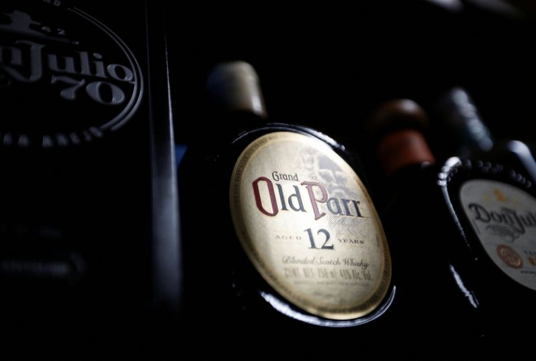 L'avertissement sur les bénéfices de Diageo ébranle la confiance des investisseurs dans le nouveau PDG