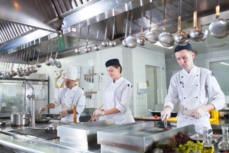 Portrait d’Éric Fréchon, le célèbre chef du Bristol (Crédits photo : Shutterstock)