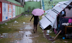 HAÏTI: LES SURVIVANTS DU SÉISME FRAPPÉS PAR DES PLUIES TORRENTIELLES
