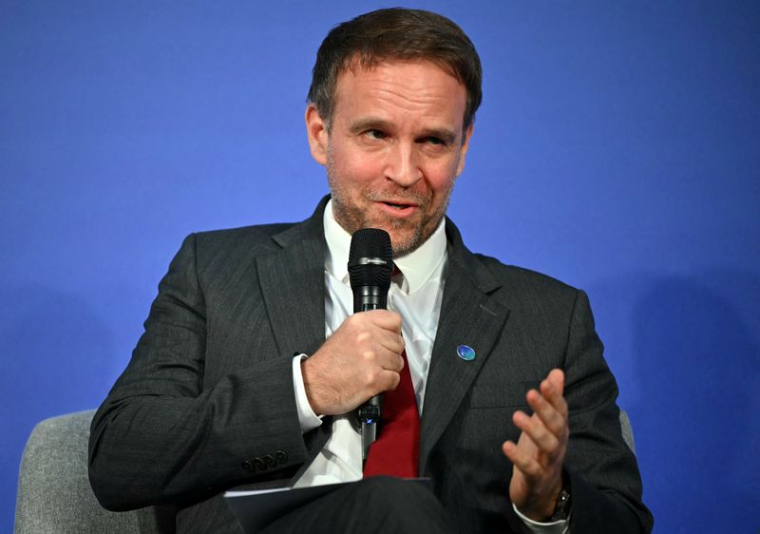 Sommet sur l'avenir de la sécurité énergétique à Londres