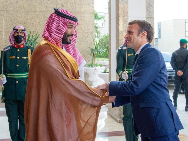 PÉTROLE ET IRAN AU MENU DU DÎNER ENTRE MACRON ET "MBS" À L'ELYSÉE