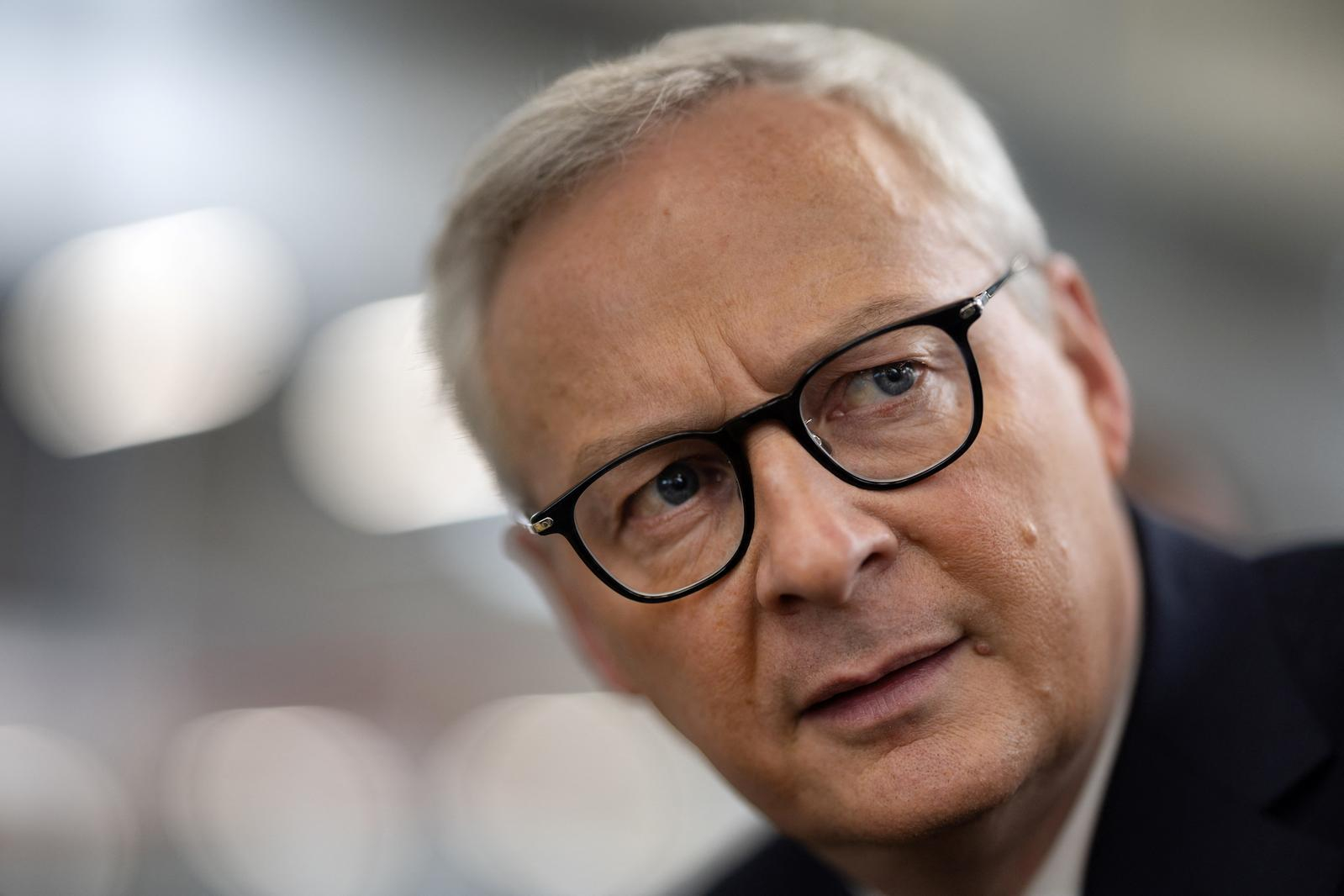 Le ministre de l'Économie Bruno Le Maire, le 24 octobre 2023, à Quimper. ( AFP / FRED TANNEAU )