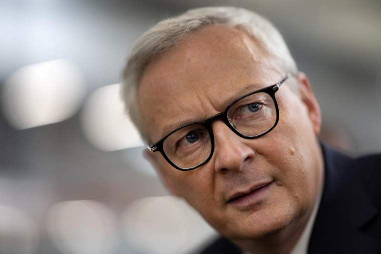 Le ministre de l'Économie Bruno Le Maire, le 24 octobre 2023, à Quimper. ( AFP / FRED TANNEAU )