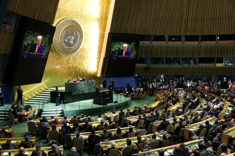 Le président américain Donald Trump devant l'Assemblée générale des Nations Unies au siège de l'ONU à New York, le 23 septembre 2025 ( AFP / ANGELA WEISS )
