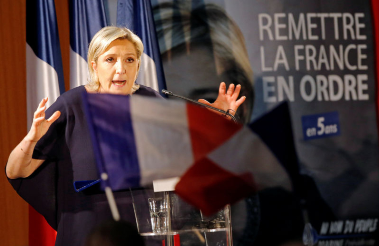 LES BANQUES INQUIÉTÉES PAR LA PROMESSE DU "FREXIT" DE MARINE LE PEN
