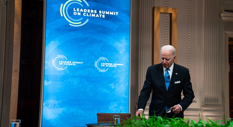 À l'occasion du récent Sommet des dirigeants sur le climat, Joe Biden a promis de réduire les émissions de gaz à effet de serre de la première économie mondiale de 50 à 52% d'ici 2030 (par rapport à 2005). (© AFP)