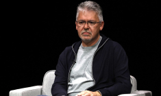 John Giannandrea, le 10 juin 2024, à Cupertino (Californie) ( GETTY IMAGES NORTH AMERICA / JUSTIN SULLIVAN )