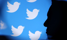 Photo d'Elon Musk et le logo de Twitter