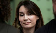 La chroniqueuse pro-russe Xenia Fedorova à Paris le 12 avril 2025 ( AFP / Xavier GALIANA )