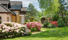 Deux mois de confinement en appartement semblent avoir donné aux Français des envies de grands espaces et plus particulièrement de maisons avec jardin (Crédit photo: 123RF)