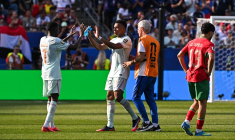 Le duo Mbappé-Dembélé égale une autre association de légende