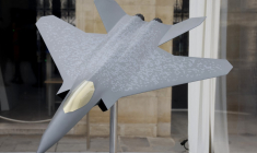 Le projet de système de combat aérien du futur (Scaf) a été lancé en 2017 par la France et l'Allemagne, et a été depuis rejoint par l'Espagne (illustration) ( AFP / LUDOVIC MARIN )