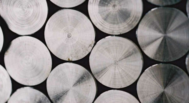 Le 29 juin, l'action Jacquet Metal Service a grimpé de 2,82%, à 27,30 euros. (© Jacquet Metal Service)