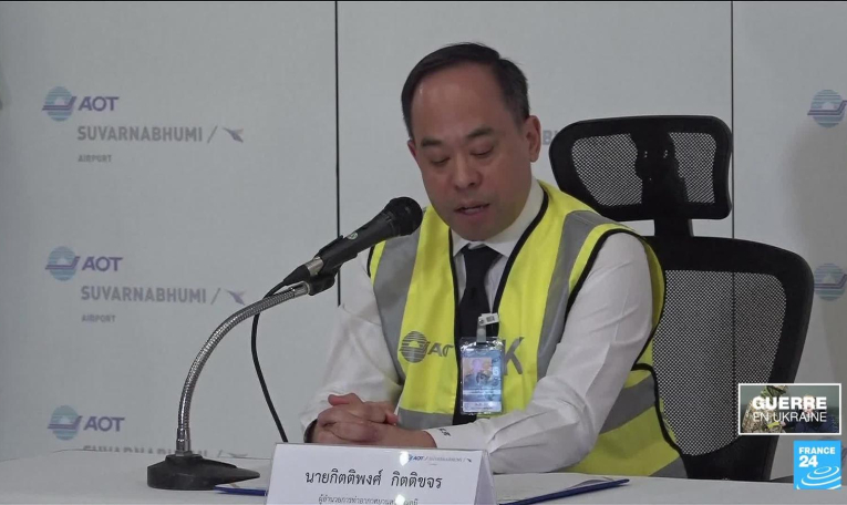 Singapore Airlines : un mort et des blessés après de "fortes turbulences"