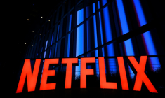 Netflix va racheter Warner Bros Discovery pour près de 83 milliards de dollars ( AFP / Patrick T. FALLON )