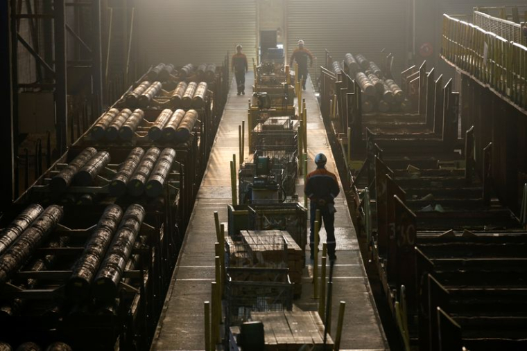 ACCORD POUR LA REPRISE D'ASCOVAL ET D'UNE USINE À HAYANGE PAR L'ALLEMAND SAARSTAHL