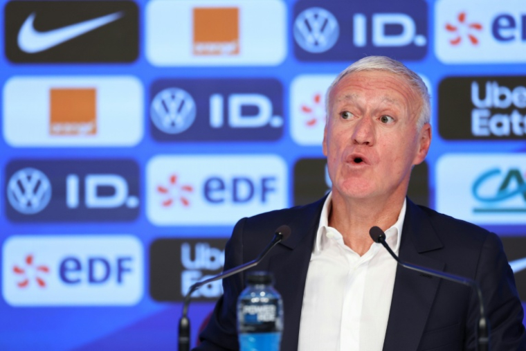 Le sélectionneur des Bleus Didier Deschamps lors de l'annonce du groupe retenu pour les matches amicaux, le 19 mars 2026 à Paris  ( AFP / FRANCK FIFE )