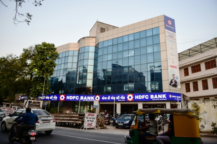 Numéro 1 du prêt en Inde, la banque HDFC est parcourue des mêmes secousses ( AFP / Sam PANTHAKY )